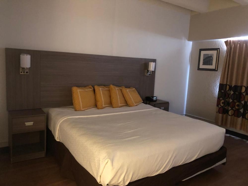 Room image 2